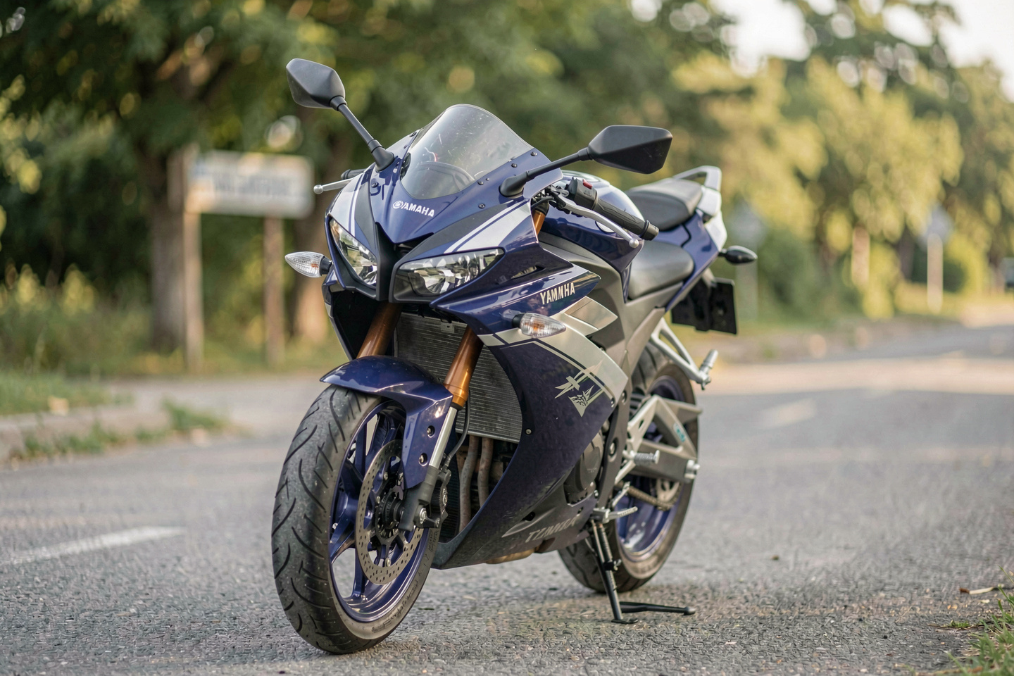 Yamaha YZF-R125 Alltag